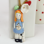 Colgante Alicia modelado