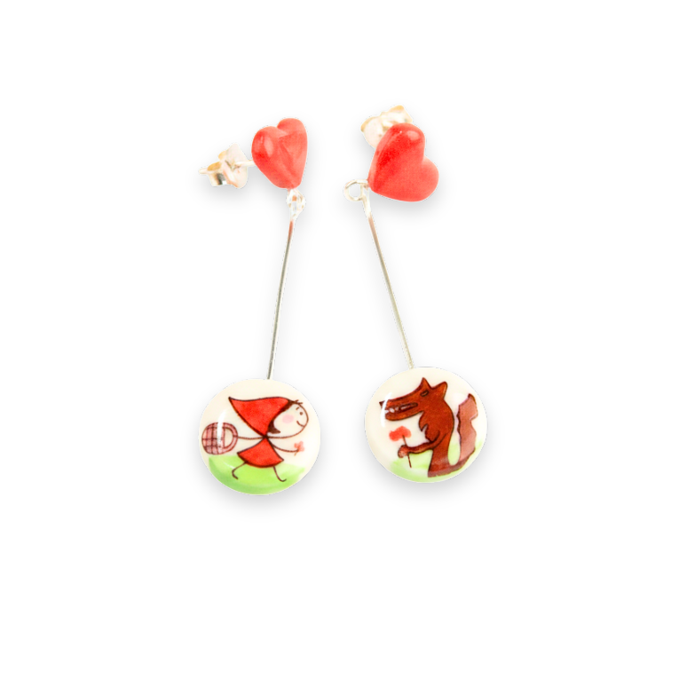 Pendientes corazón largos Caperucita y el lobo enamorado