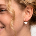 Pendientes oro corazón barra acero