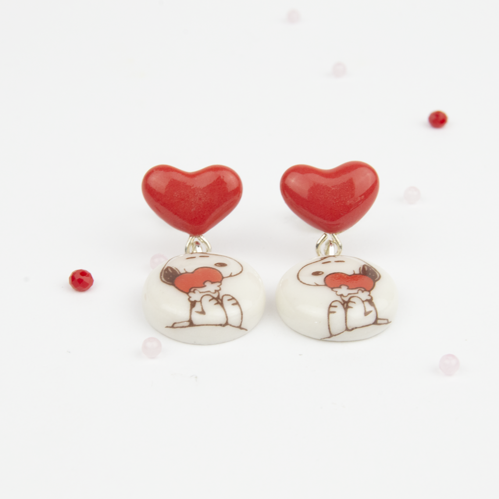Pendientes Sabueso corazón cortos