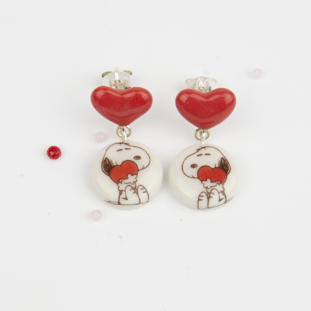 Pendientes Sabueso corazón cortos