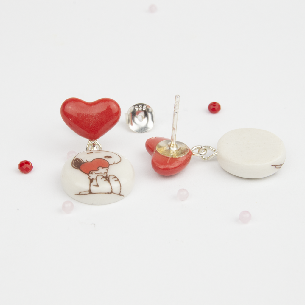 Pendientes Sabueso corazón cortos